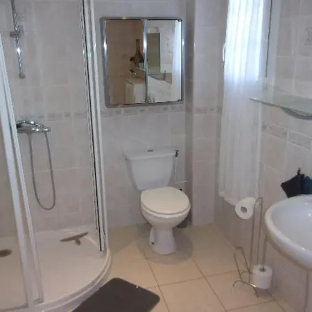 Du Pont Neuf Apartment Villegailhenc