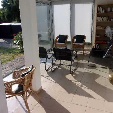 Apartment Du Pont Neuf